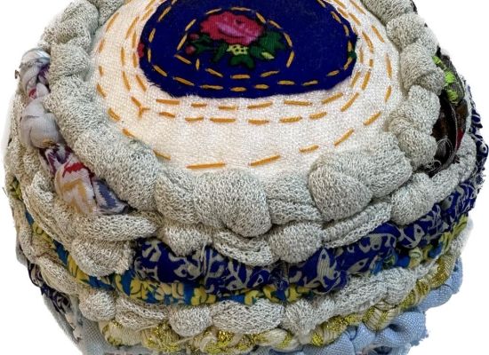 Prayer of Day Twenty Nine Work Size: 70 cm Medium: Hand sewing on fabric